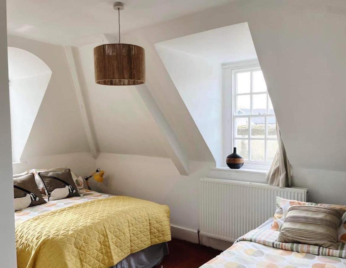 4 Bed Loft Apartment Overlooking Historic Town Trowbridge Zewnętrze zdjęcie